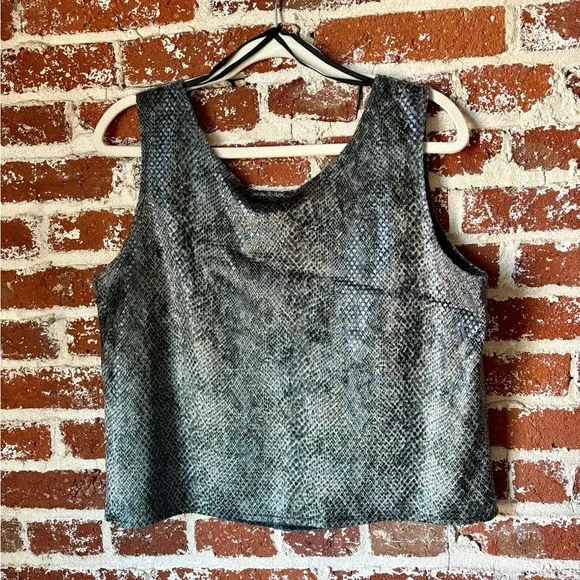 Vintage gray snakeskin tank top - Picture 7 of 8